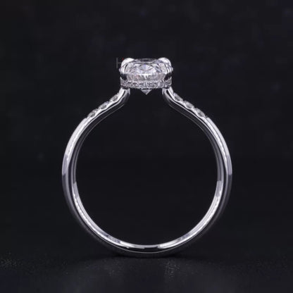 Center Oval Cut And Round Side Moissanite Claw Prong Solitaire Ring