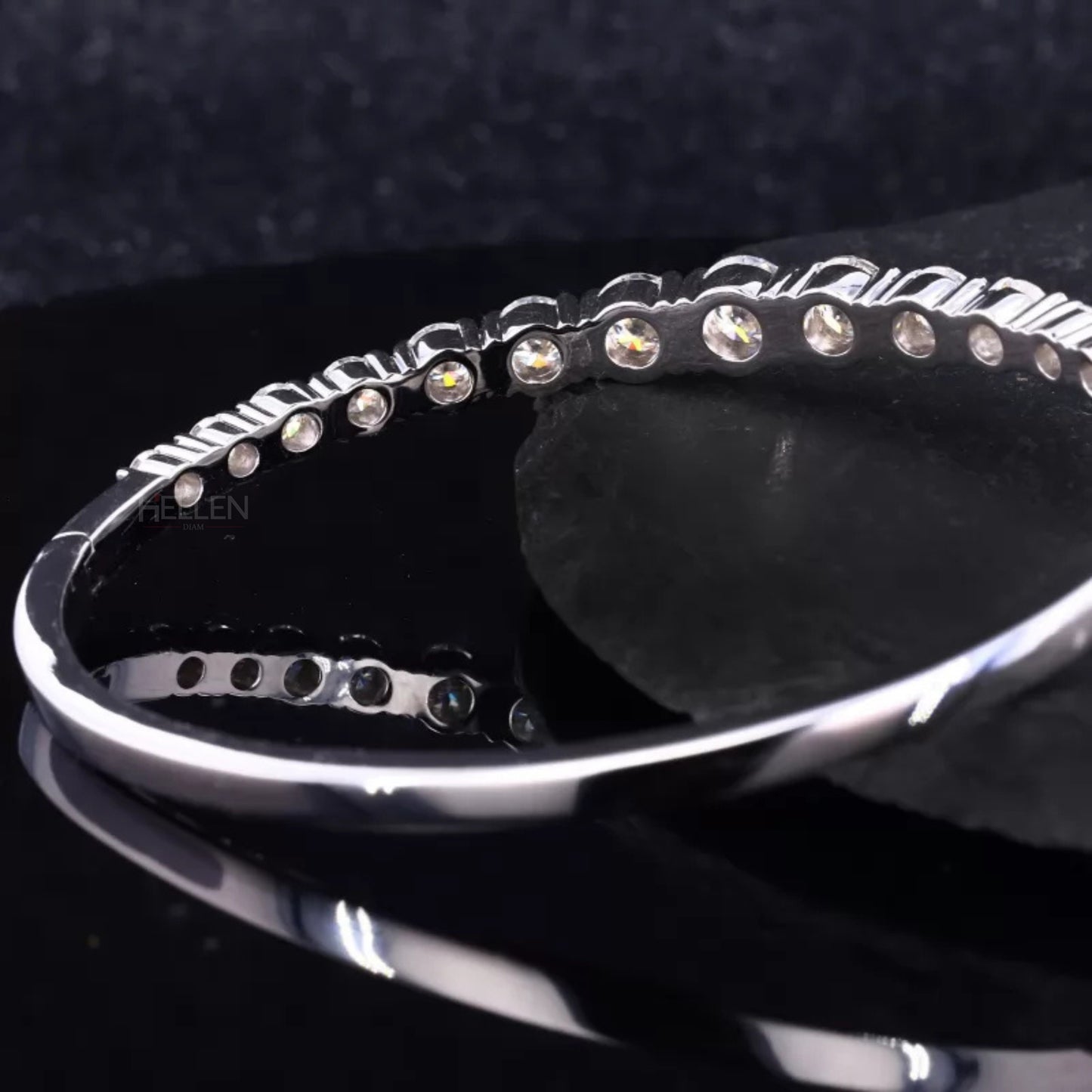 Round Cut Moissanite Bangel Bracelet With Chain Lock