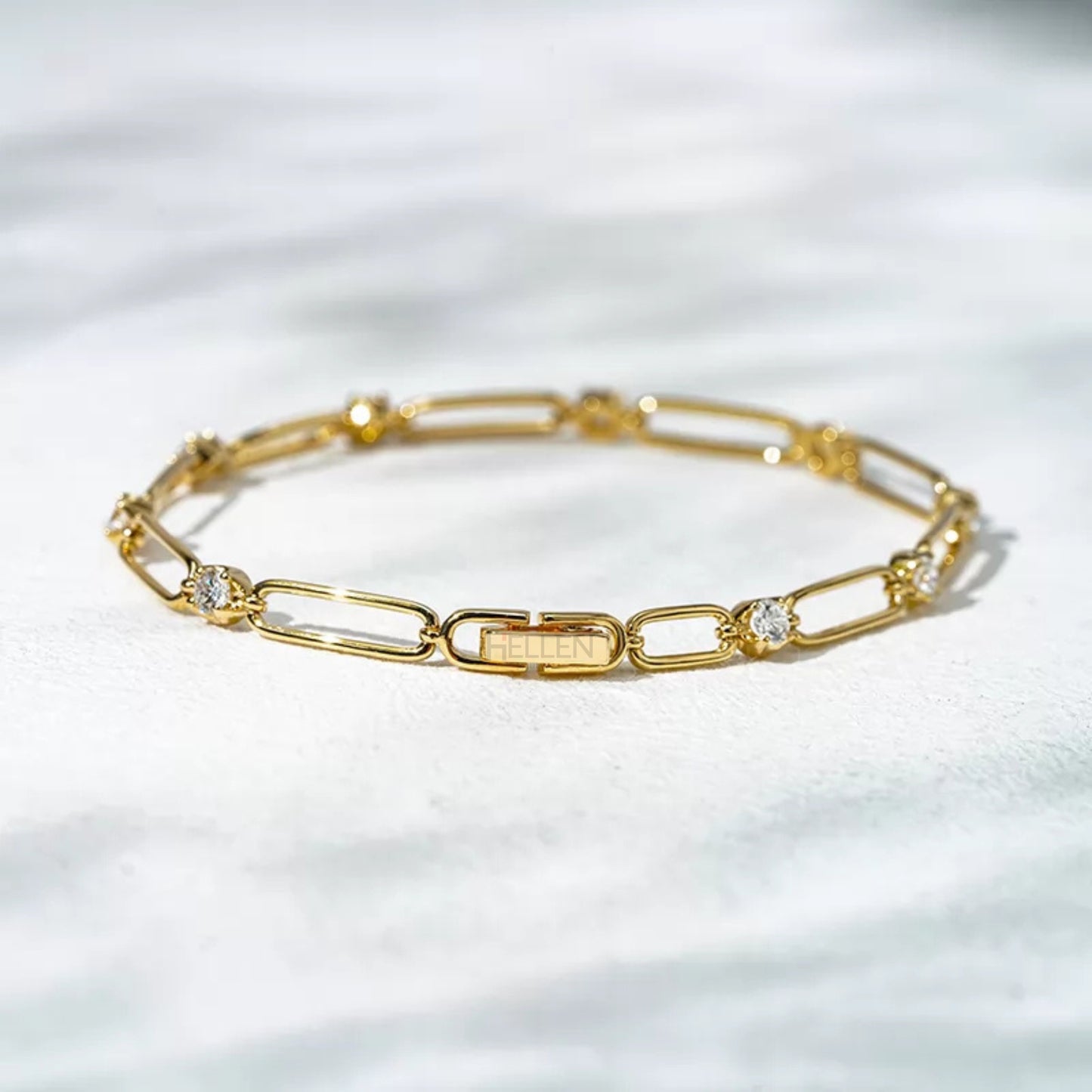 Dazzling Paper Clip Moissanite Linking Loose Bracelet