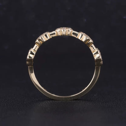 Floral Illusion Round Diamond Cluster Wedding Band