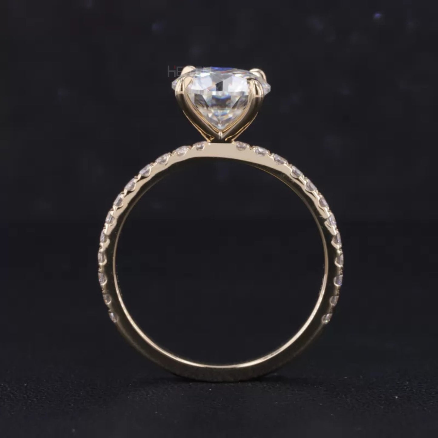 Round Cut Solitaire Moissanite Engagement Ring Set.