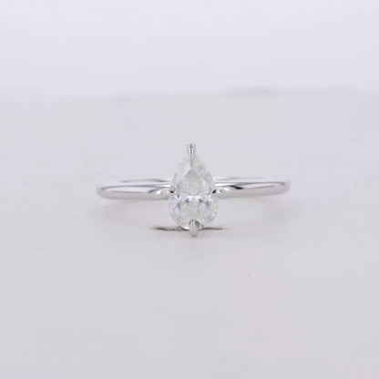 Pear Cut Solitaire Moissanite Tiger Prongs Engagement Ring