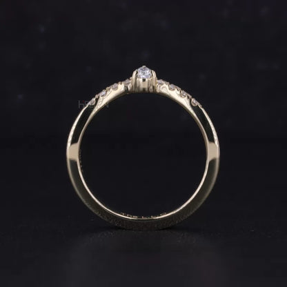 Pear And Round Cut Moissanite Bridal Ring Set