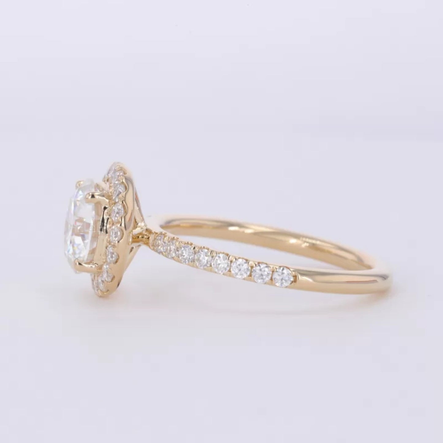 Brilliant Round Cut Solitaire Moissanite Halo Engagement Ring