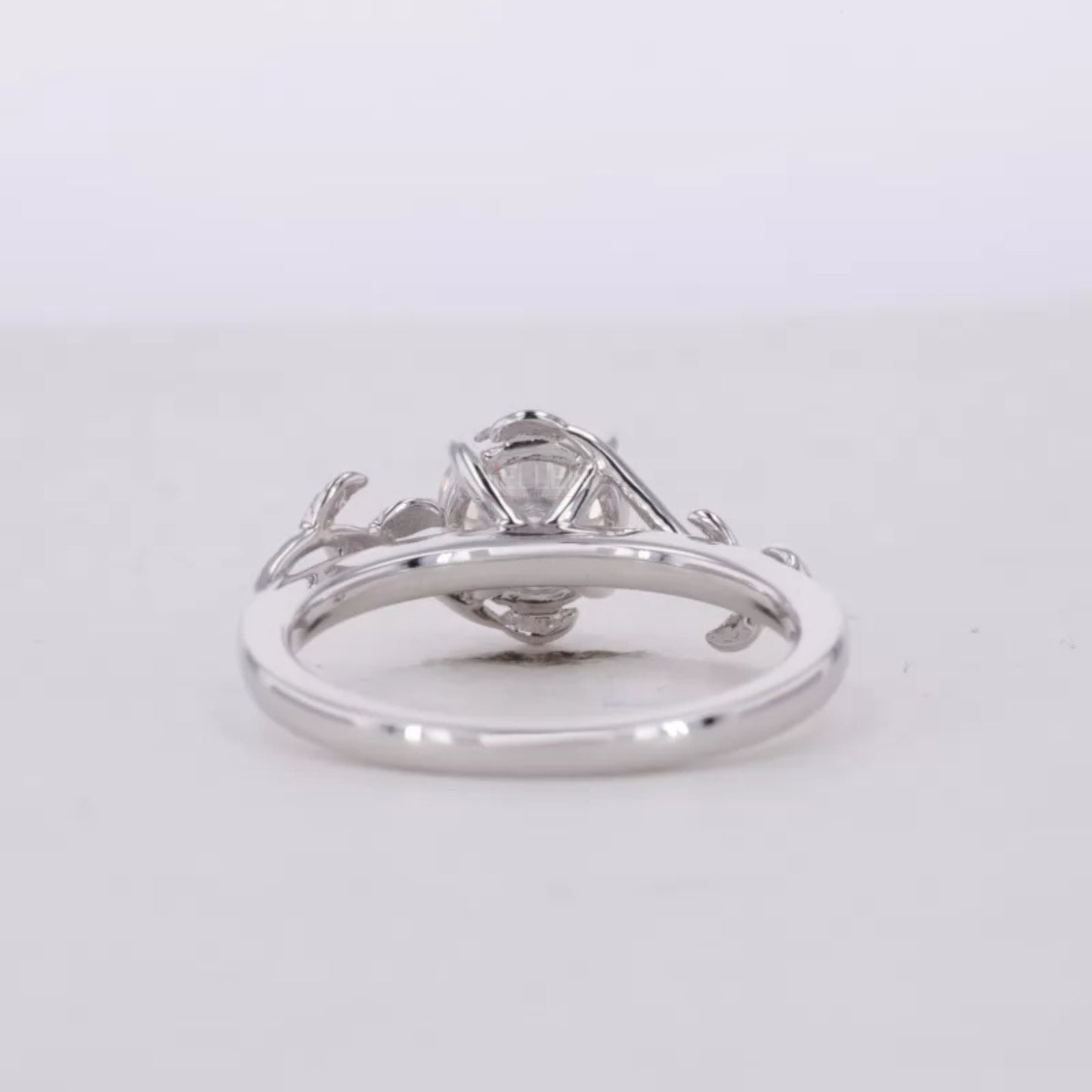 Round Cut Solitaire Moissanite Tree Leaf Branch Twist Engagement Ring