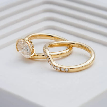 Pear Solitaire & Round Cut Moissanite Stackable Bridal Ring Set