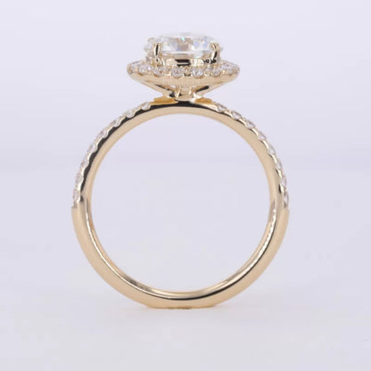Brilliant Round Cut Solitaire Moissanite Halo Engagement Ring