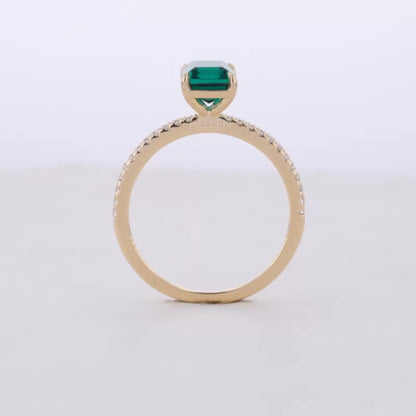 Solitaire Emerald Gemstone & Moissanite Engagement Ring
