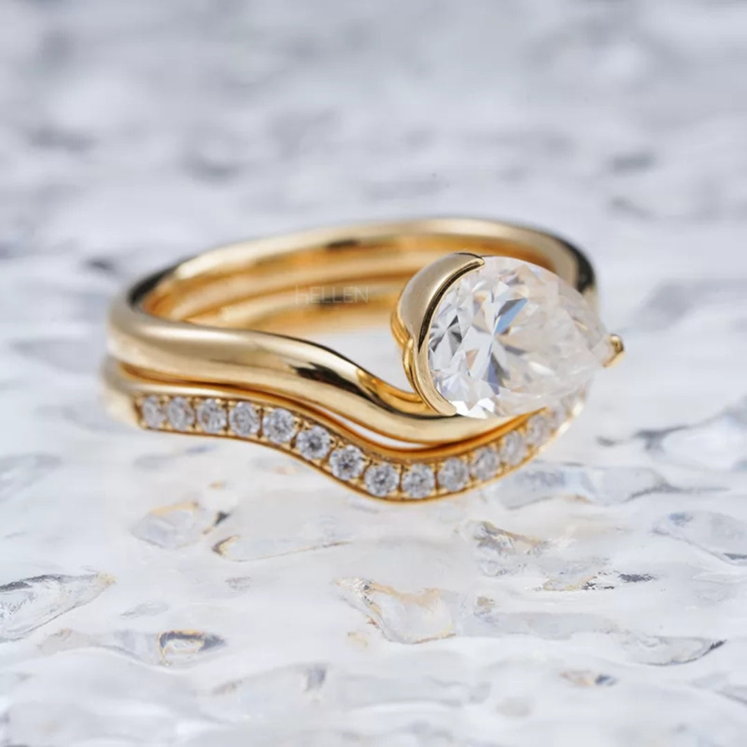 Pear Solitaire & Round Cut Moissanite Stackable Bridal Ring Set