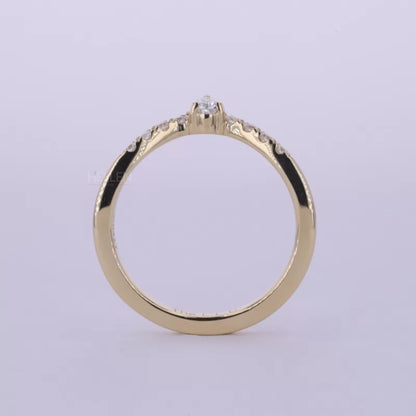 Pear And Round Cut Moissanite Bridal Ring Set